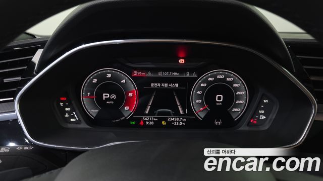 Audi Q3 (F3) 35 TDI Quattro Premium 2022 — фото 8