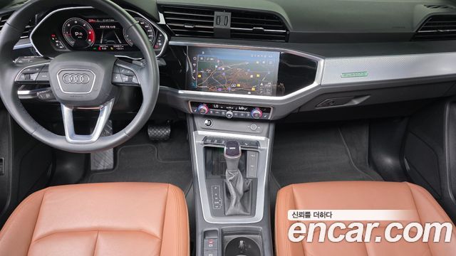 Audi Q3 (F3) 35 TDI Quattro Premium 2022 — фото 16