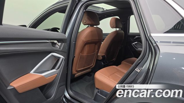 Audi Q3 (F3) 35 TDI Quattro Premium 2022 — фото 18