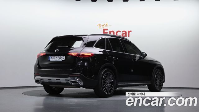 Mercedes-Benz GLC-Class (X254) GLC300 4MATIC AMG Line 2023 — фото 2