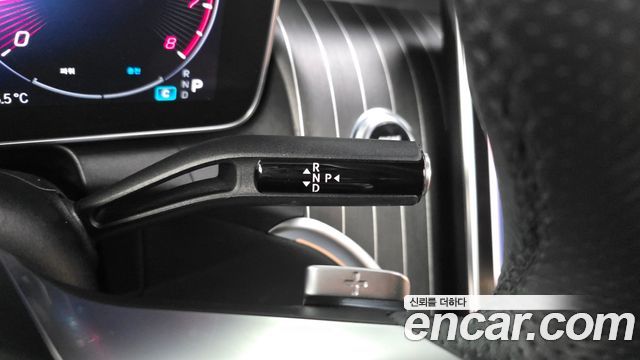 Mercedes-Benz GLC-Class (X254) GLC300 4MATIC AMG Line 2023 — фото 9