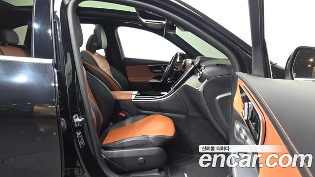 Mercedes-Benz GLC-Class (X254) GLC300 4MATIC AMG Line 2023 — фото 11