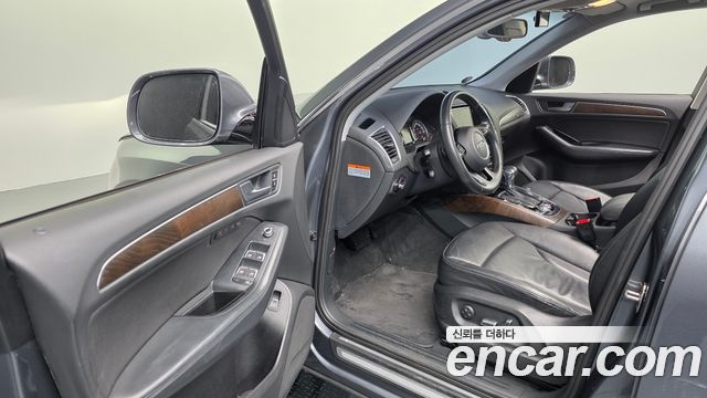 Audi Q5 35 TDI Quattro Dynamic 8R 2016 — фото 10