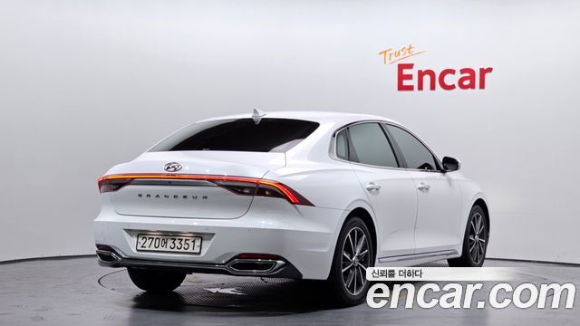 Hyundai Grandeur (IG) 2.5 Premium Choice 2021 — фото 2