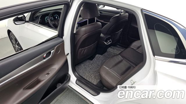 Hyundai Grandeur (IG) 2.5 Premium Choice 2021 — фото 17
