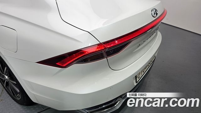 Hyundai Grandeur (IG) 2.5 Premium Choice 2021 — фото 23