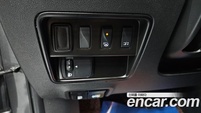 Renault Korea QM6 2.0 LPe RE Signature 2WD 2020 — фото 20