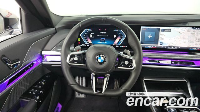 BMW 7 Series (G70) 740d xDrive M Sport 2024 — фото 13