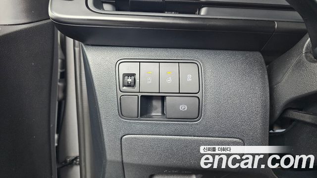 Hyundai Staria Tourer 11-Seater Modern 2023 — фото 19