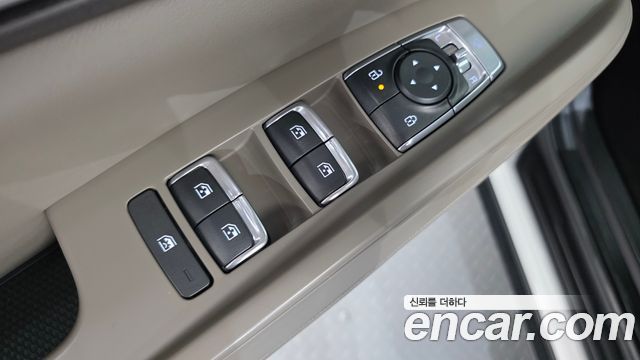 Kia Carnival (IV) HEV 9seater Nobless 2025 — фото 12