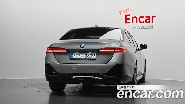 BMW 5 Series (G60) 520i M Sport 2026 — фото 4