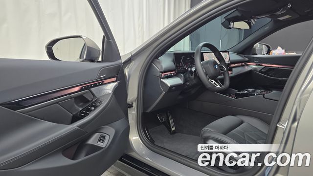 BMW 5 Series (G60) 520i M Sport 2026 — фото 10