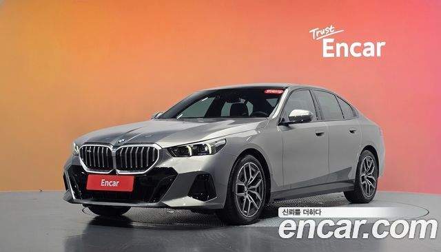BMW 5 Series (G60) 520i M Sport 2026 — фото 1