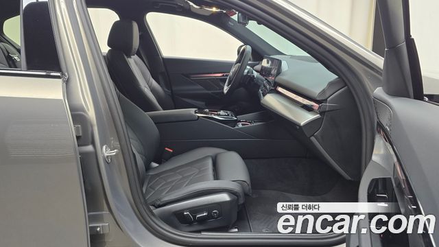 BMW 5 Series (G60) 520i M Sport 2026 — фото 26