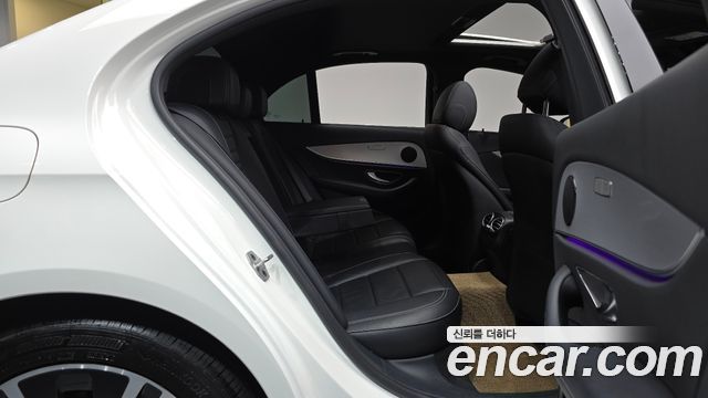 Mercedes-Benz E-Class (W213) E250 Avantgarde 2021 — фото 11