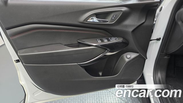 Chevrolet Trax Crossover 1.2 RS 2025 — фото 24