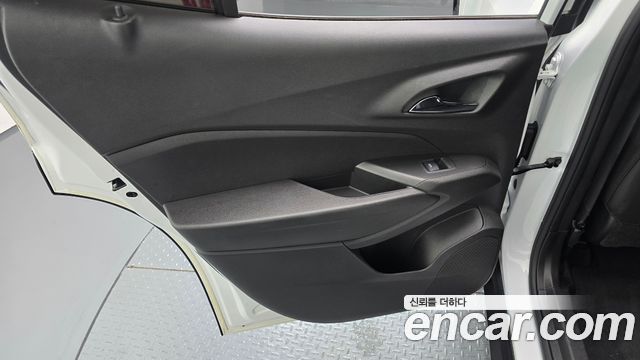 Chevrolet Trax Crossover 1.2 RS 2025 — фото 25