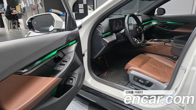 BMW 5 Series (G60) 530i xDrive M Sport Pro Special Edition 2025 — фото 10