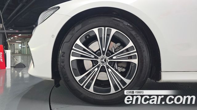 Mercedes-Benz E-Class (W214) E200 Avantgarde 2024 — фото 5