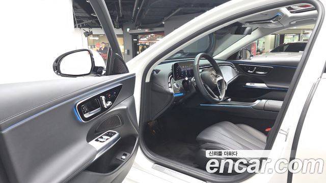 Mercedes-Benz E-Class (W214) E200 Avantgarde 2024 — фото 10