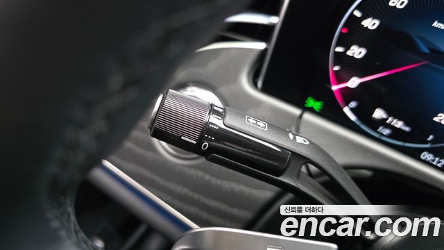 Mercedes-Benz E-Class (W214) E200 Avantgarde 2024 — фото 28