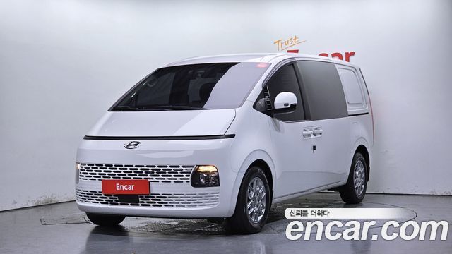 Hyundai Staria Cargo 5-Seater Modern 2022 — фото 1