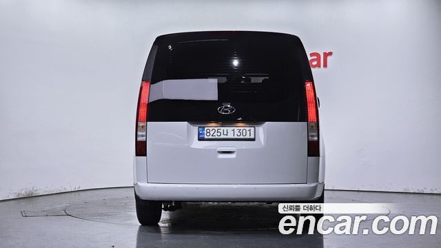 Hyundai Staria Cargo 5-Seater Modern 2022 — фото 4