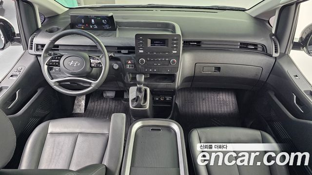 Hyundai Staria Cargo 5-Seater Modern 2022 — фото 7