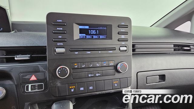 Hyundai Staria Cargo 5-Seater Modern 2022 — фото 14