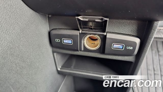 Hyundai Staria Cargo 5-Seater Modern 2022 — фото 19
