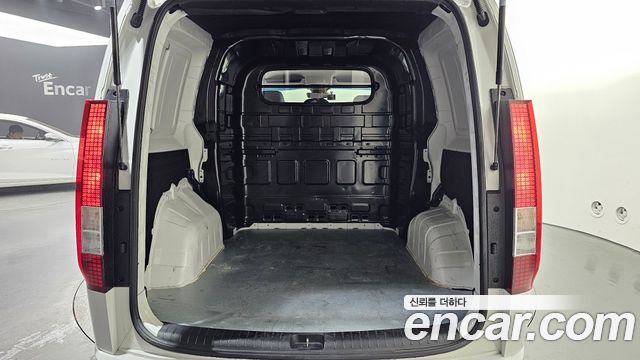 Hyundai Staria Cargo 5-Seater Modern 2022 — фото 20