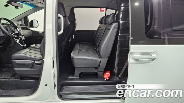 Hyundai Staria Cargo 5-Seater Modern 2022 — фото 26