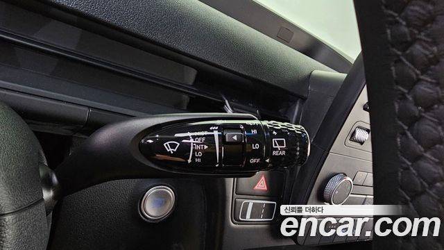 Hyundai Staria Cargo 5-Seater Modern 2022 — фото 28