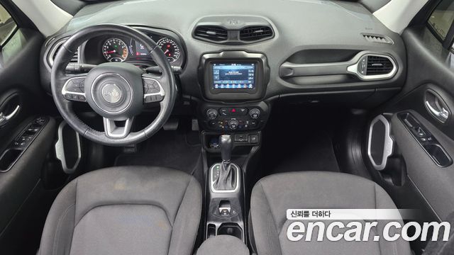 Jeep Renegade 2.4 Longitude 2019 — фото 7