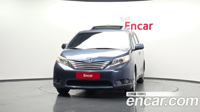 Toyota Sienna 3.5 AWD 2014 — фото 3