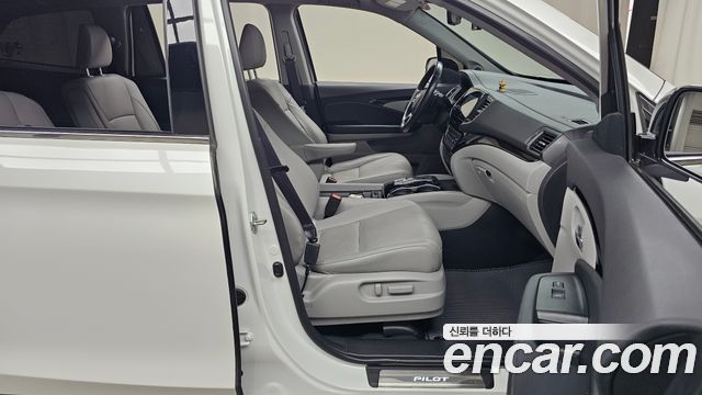 Honda Pilot (III) 3.5 Elite 2021 — фото 26