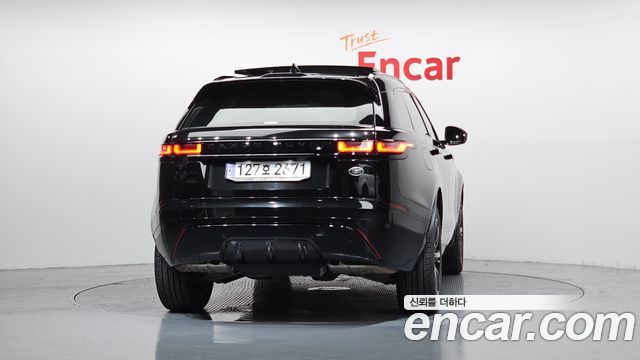 Land Rover Range Rover Velar 2.0 P250 LE 2023 — фото 4