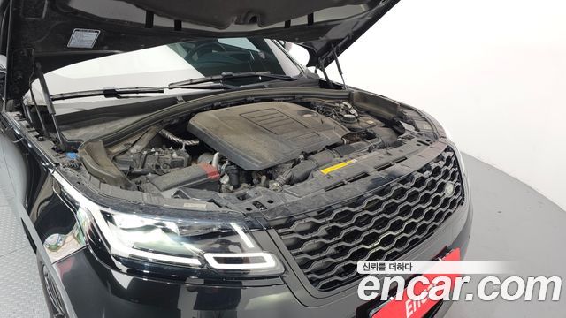 Land Rover Range Rover Velar 2.0 P250 LE 2023 — фото 6