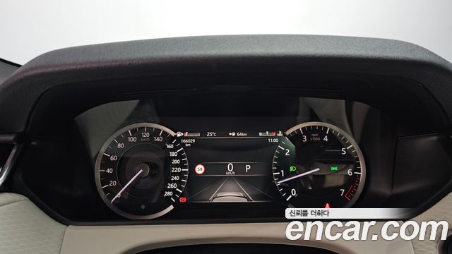 Land Rover Range Rover Velar 2.0 P250 LE 2023 — фото 8
