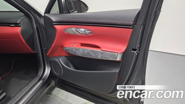 Genesis GV70 2.5T Gasoline AWD 2022 — фото 25