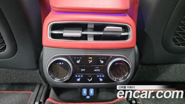 Genesis GV70 2.5T Gasoline AWD 2022 — фото 30