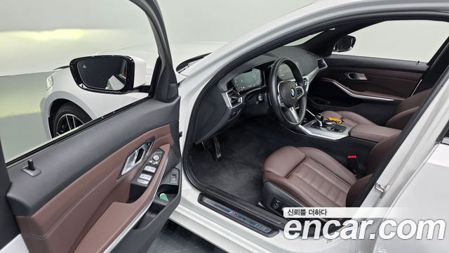 BMW 3 Series (G20) 320i Touring M Sports 2022 — фото 10