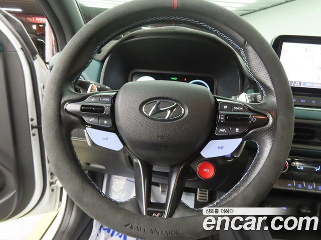 Hyundai Kona Gasoline 2.0 2WD 2.0 N 2022 — фото 8