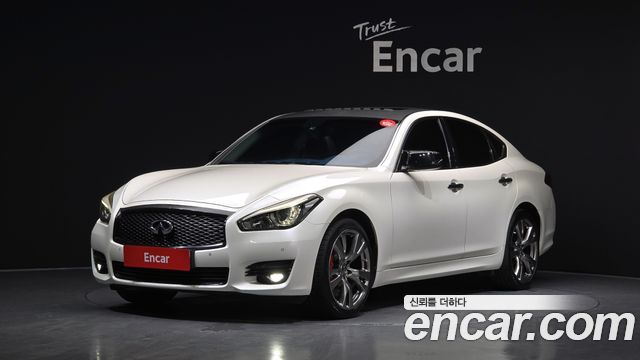 Infiniti Q70 3.7 Style