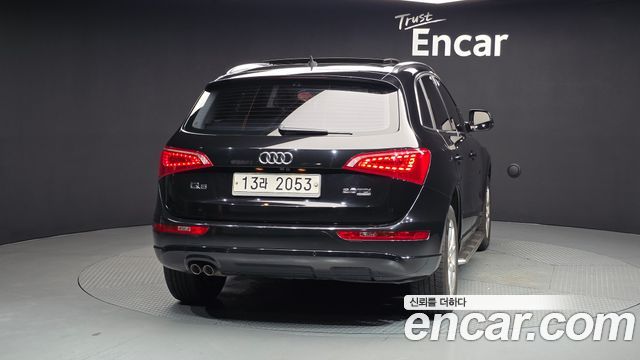 Audi Q5 2.0 TDI Quattro 8R 2012 — фото 4