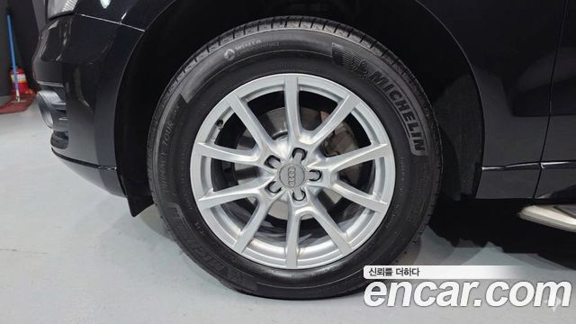 Audi Q5 2.0 TDI Quattro 8R 2012 — фото 5