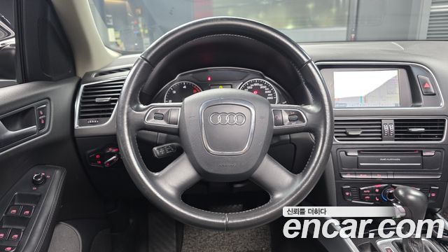 Audi Q5 2.0 TDI Quattro 8R 2012 — фото 17
