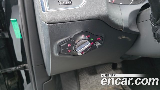 Audi Q5 2.0 TDI Quattro 8R 2012 — фото 22