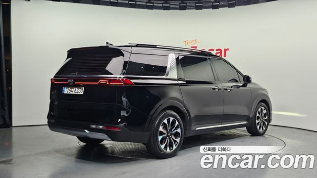 Kia Carnival (IV) Gasoline 9-Seater Noblesse 2021 — фото 2