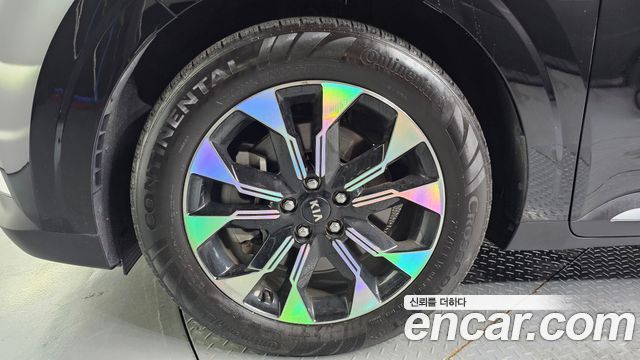 Kia Carnival (IV) Gasoline 9-Seater Noblesse 2021 — фото 5